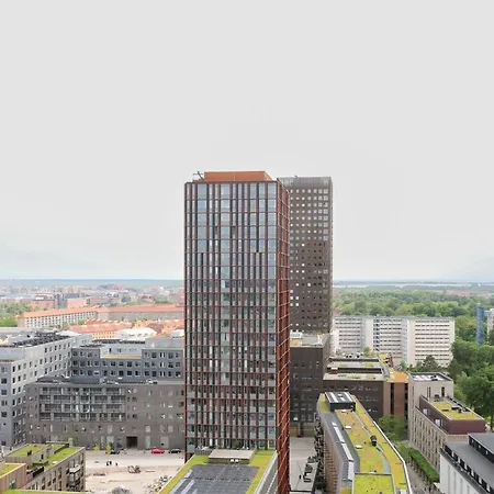 Апартаменты Modern Minimalist With Panoramic Views *