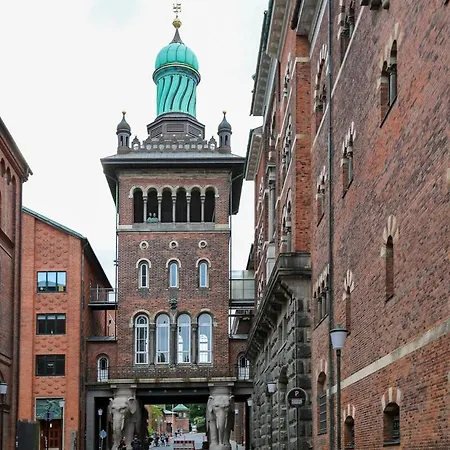 Apartment Modern Minimalist With Panoramic Views *